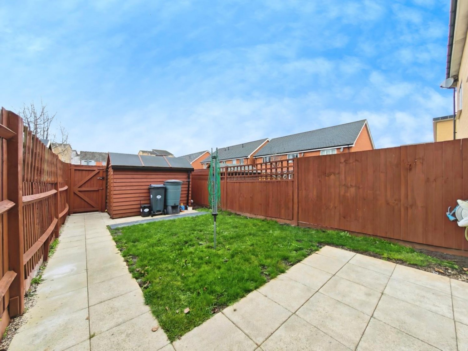 Longships Way, Reading