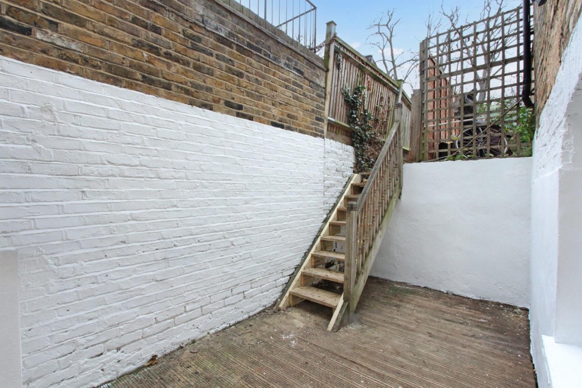 Wilson Road, London, SE5