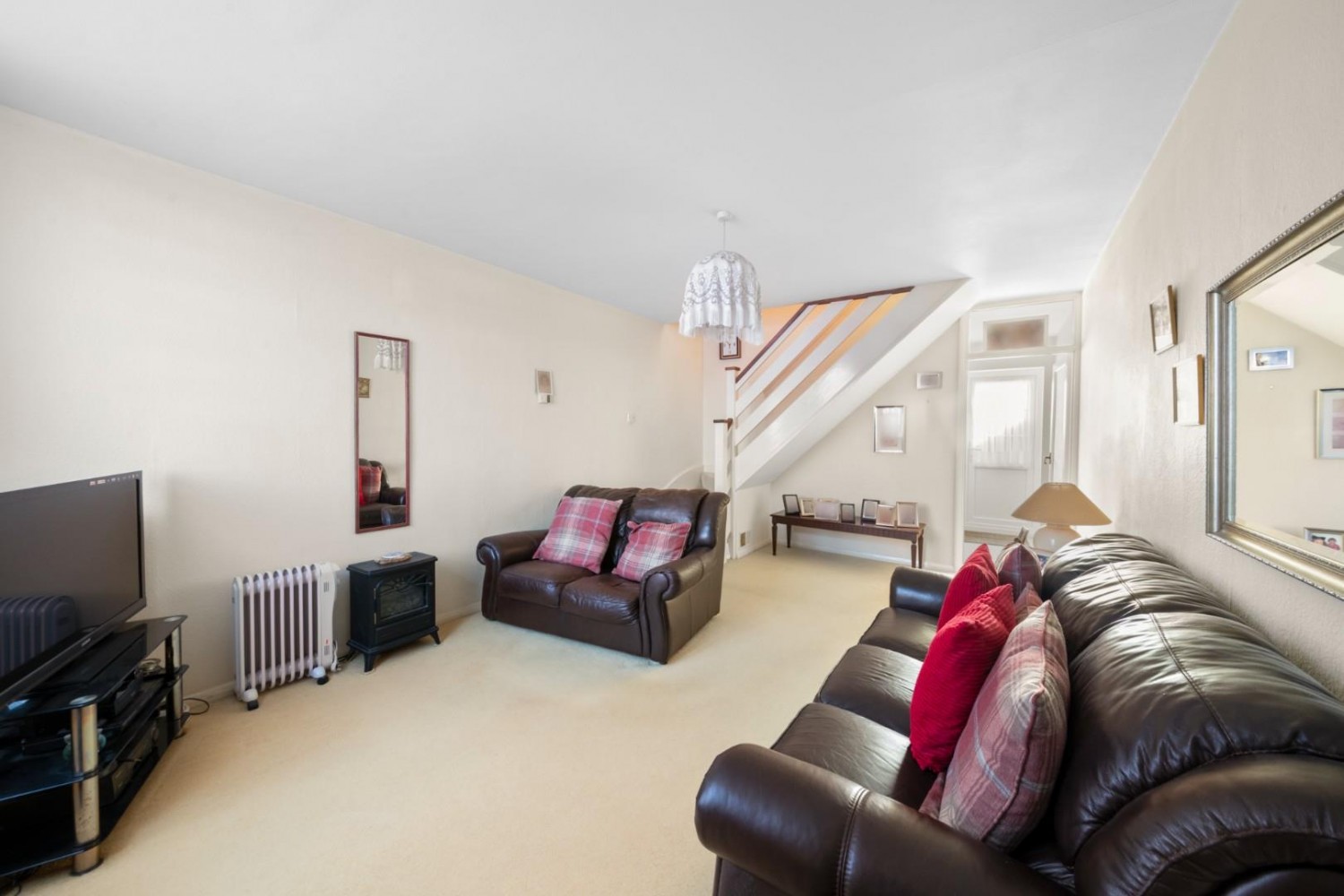 Woodhouse Close, Hayes, UB3 1NJ