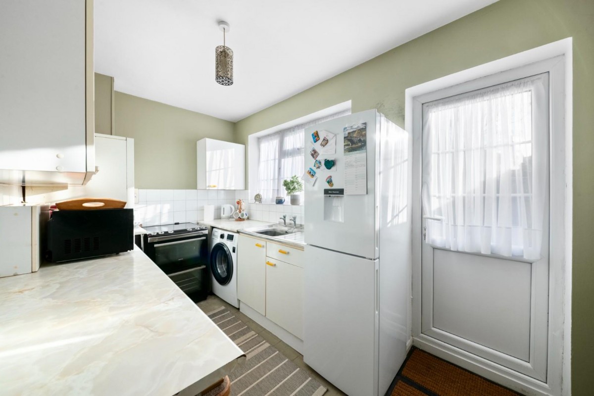 Woodhouse Close, Hayes, UB3 1NJ