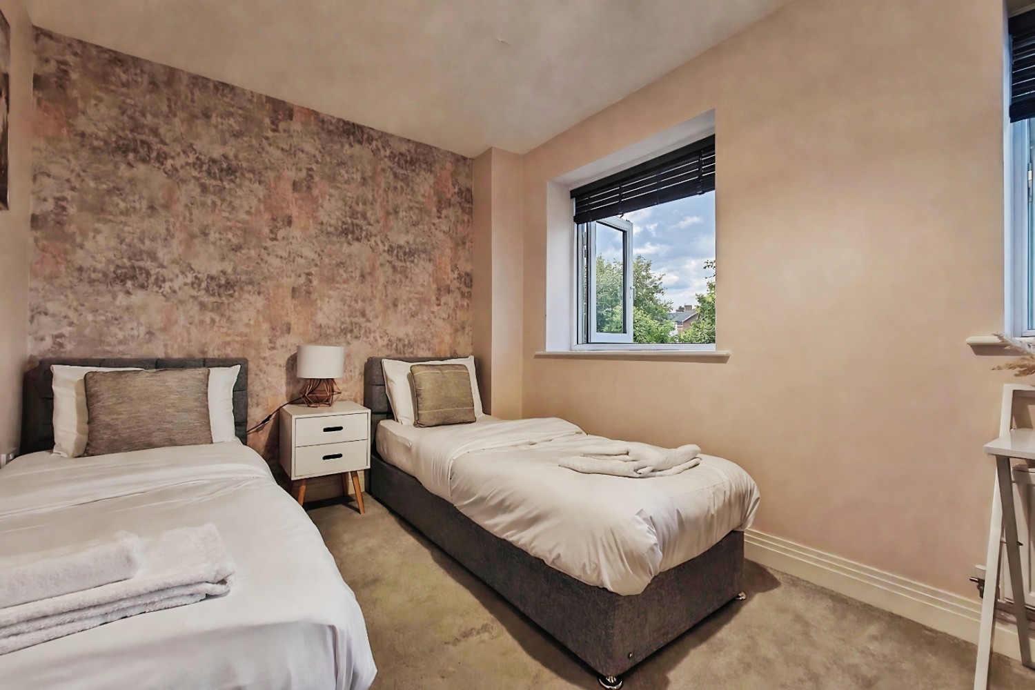 Meyers Close, Slough