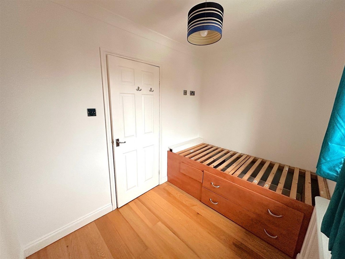 Tyzack Close, Brierley Hill