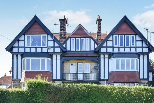 Harlow Oval, Harrogate, HG2 0DS