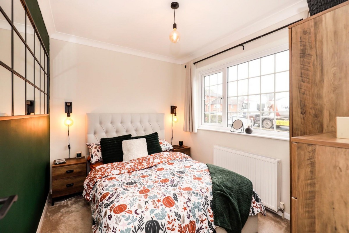 High Street, Harrogate, HG2 7LL