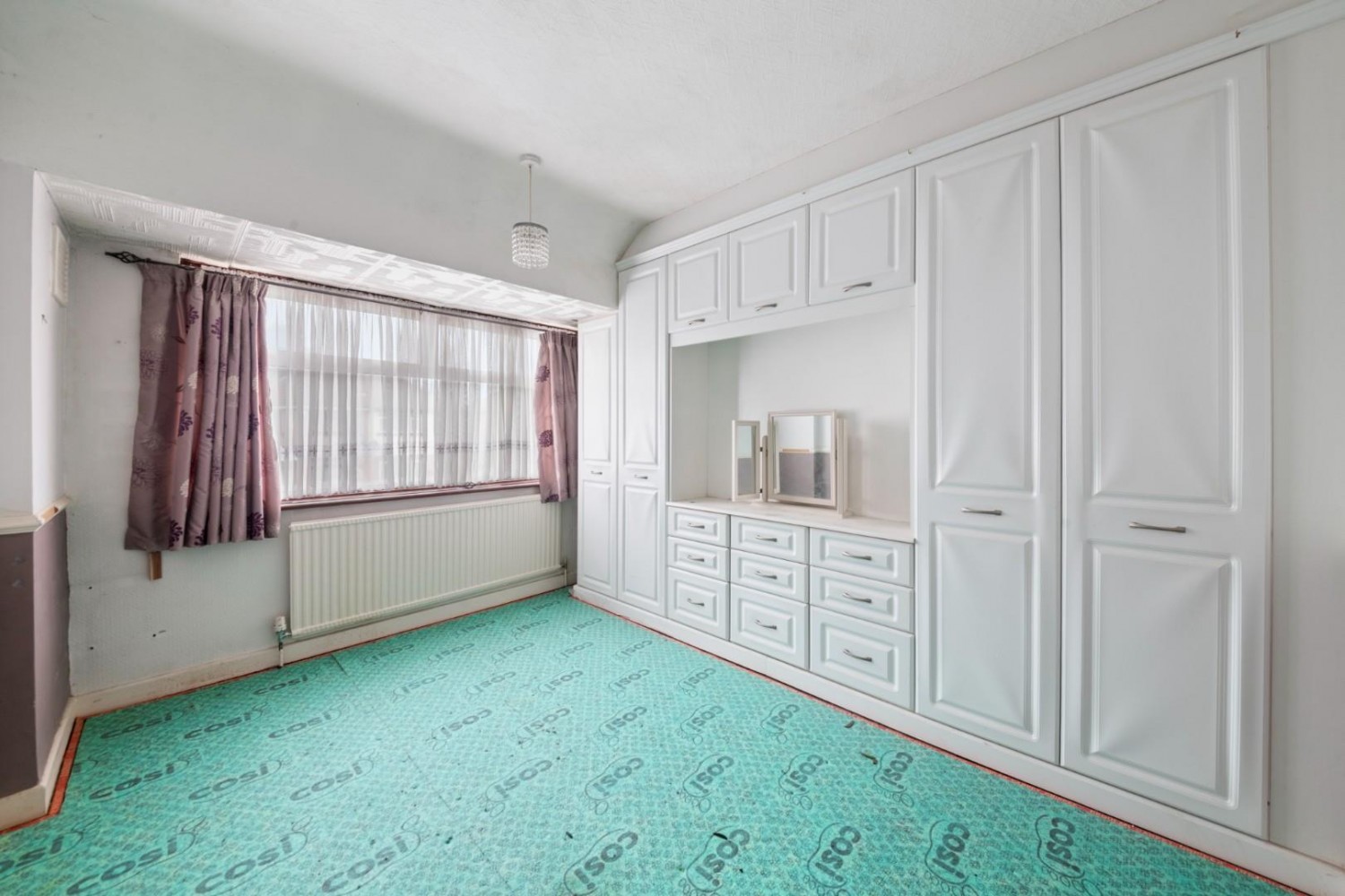 Seaton Road, Hayes, UB3 1NT