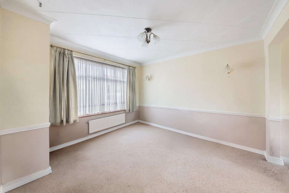 Seaton Road, Hayes, UB3 1NT