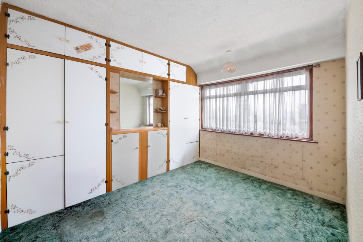 Seaton Road, Hayes, UB3 1NT