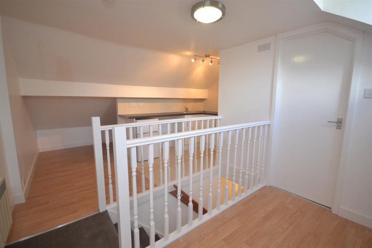 Charles Street, Reading, Berkshire, RG1 7DB