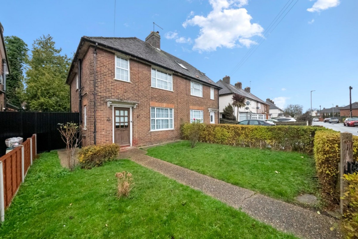 Halsway, Hayes, UB3 3JT