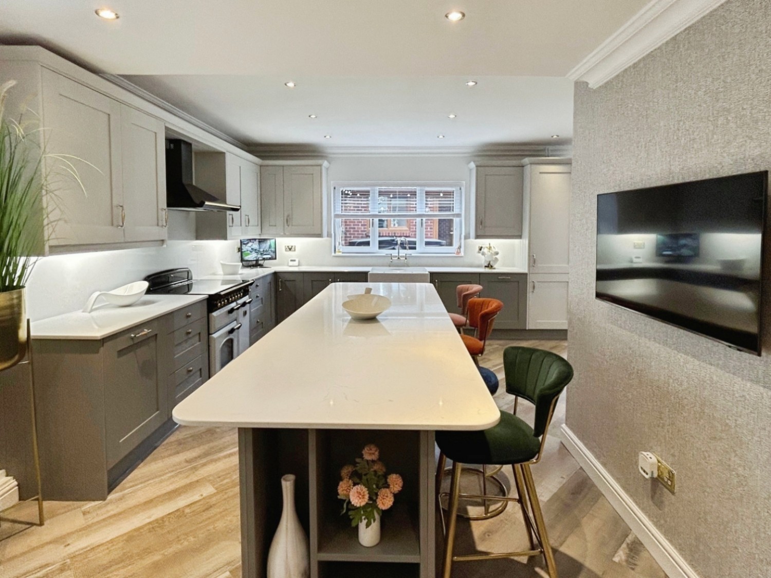 Wakefield Road, Staincross, Barnsley S75 6JY