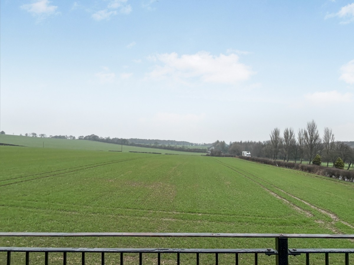 Wakefield Road, Staincross, Barnsley S75 6JY