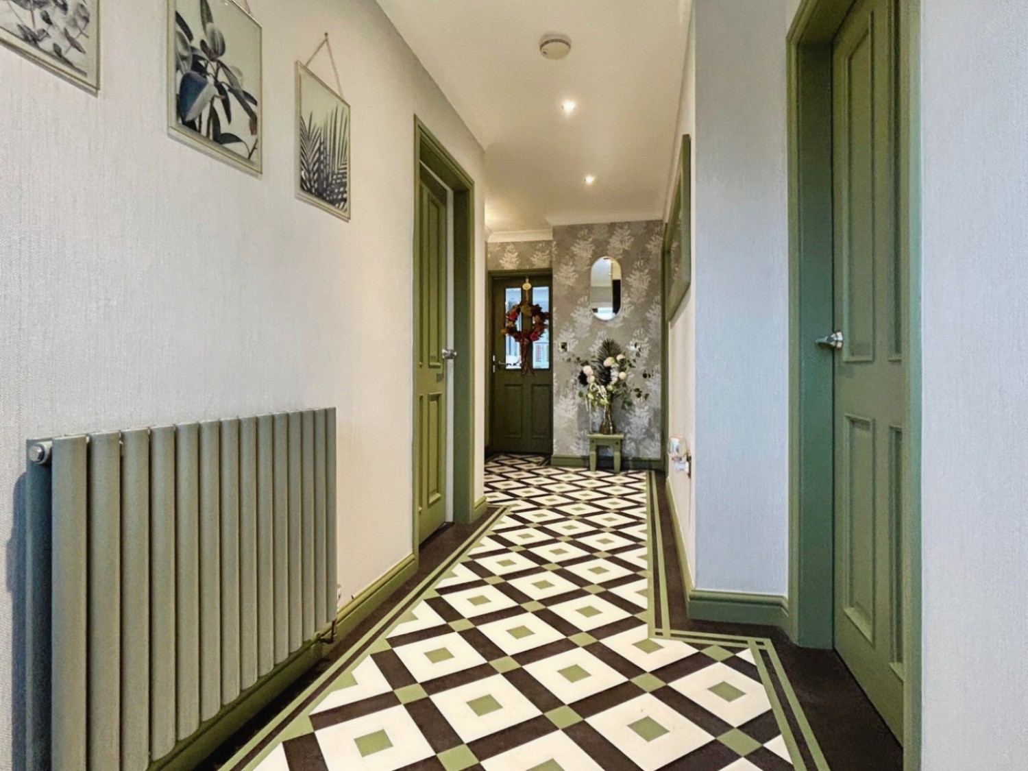 Wakefield Road, Staincross, Barnsley S75 6JY