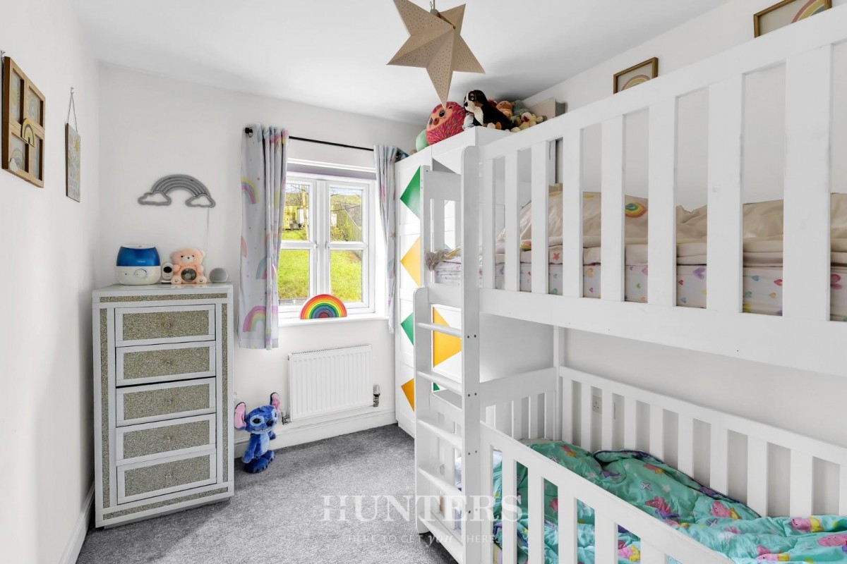 Marquess Way, Middleton M24