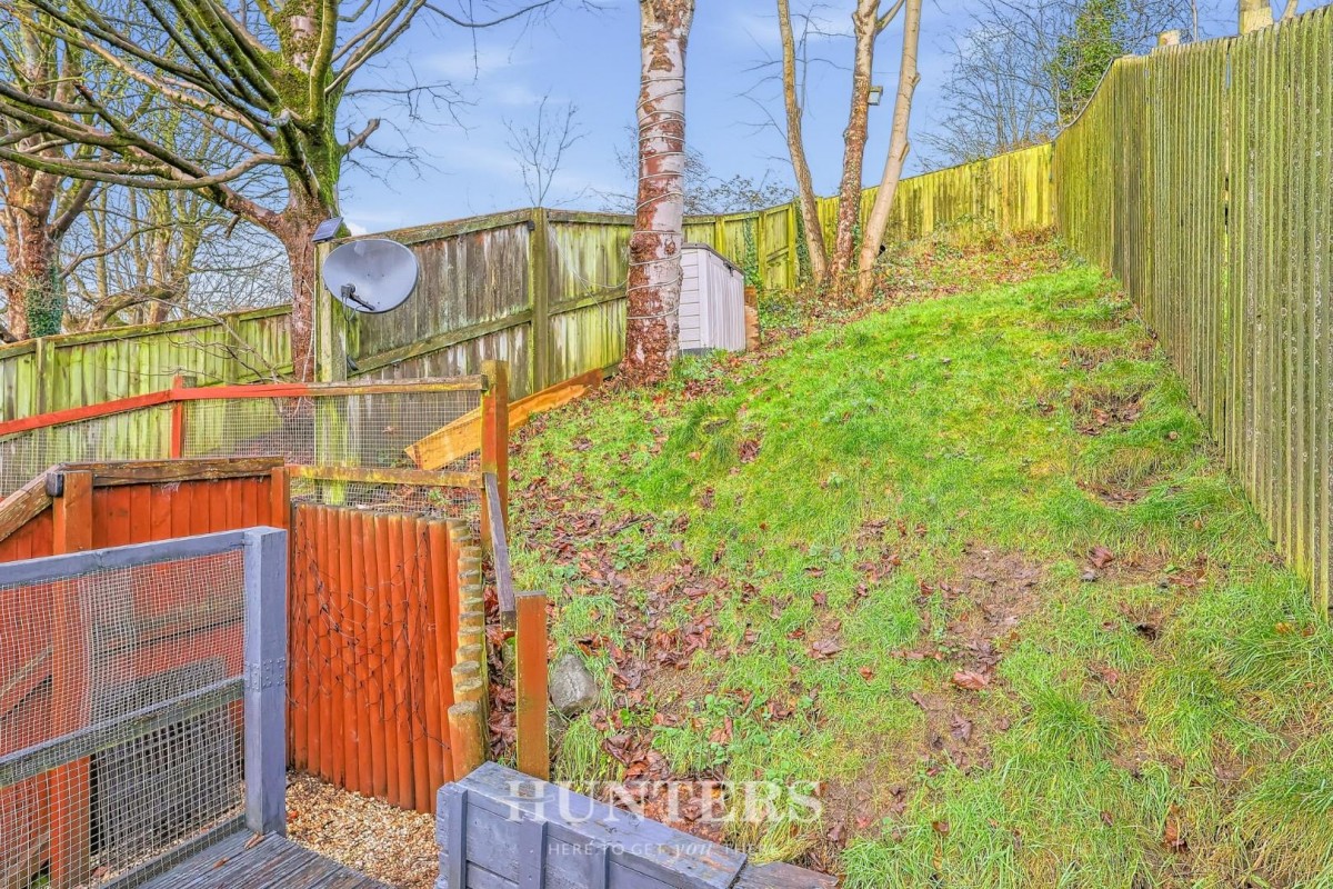 Marquess Way, Middleton M24