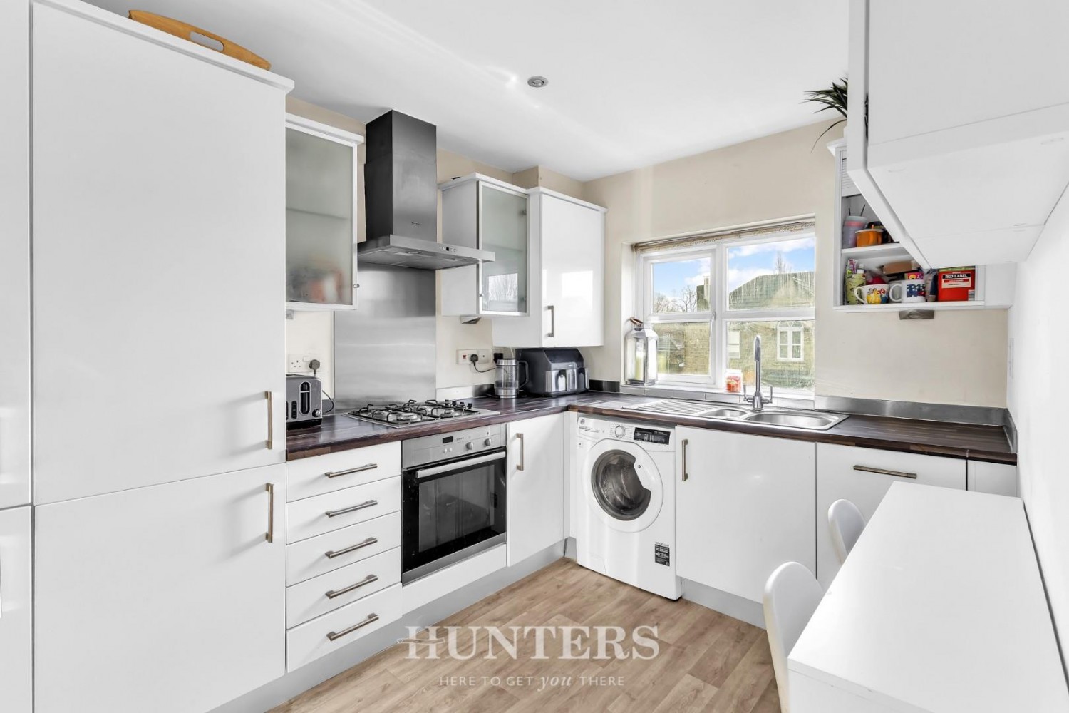 Marquess Way, Middleton M24