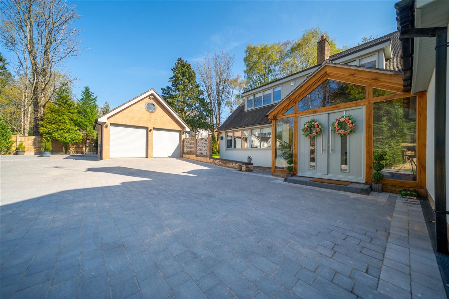 Lawnswood Drive, Lawnswood, Stourbridge, DY7 5QW