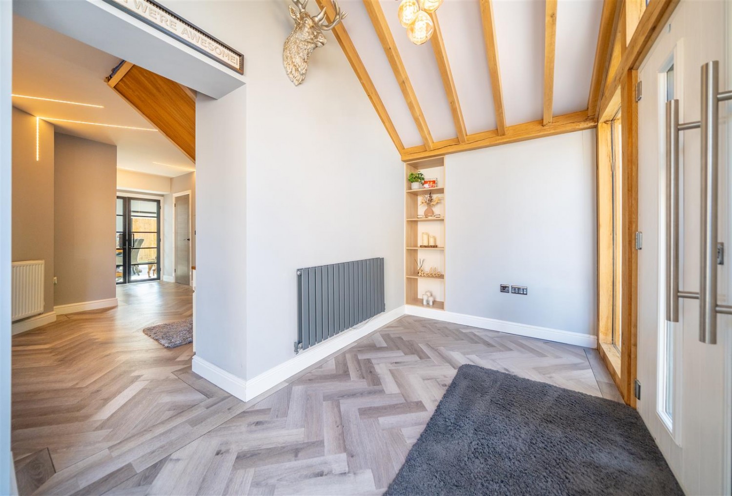 Lawnswood Drive, Lawnswood, Stourbridge, DY7 5QW