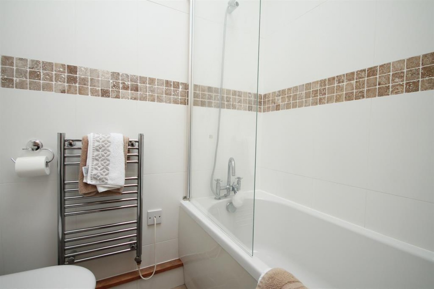 Apt 8 Baines House, 2A Cheltenham Mount