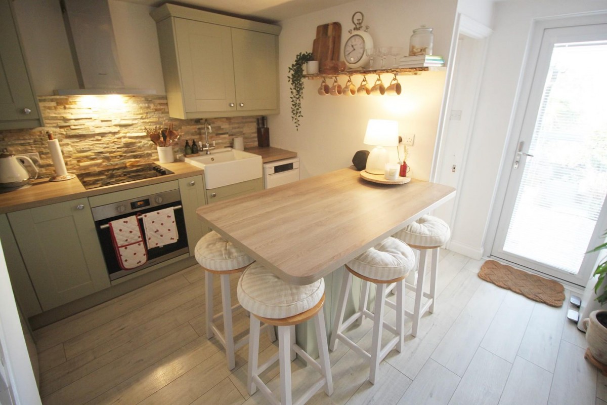 Woolston Road, Netley Abbey, Southampton