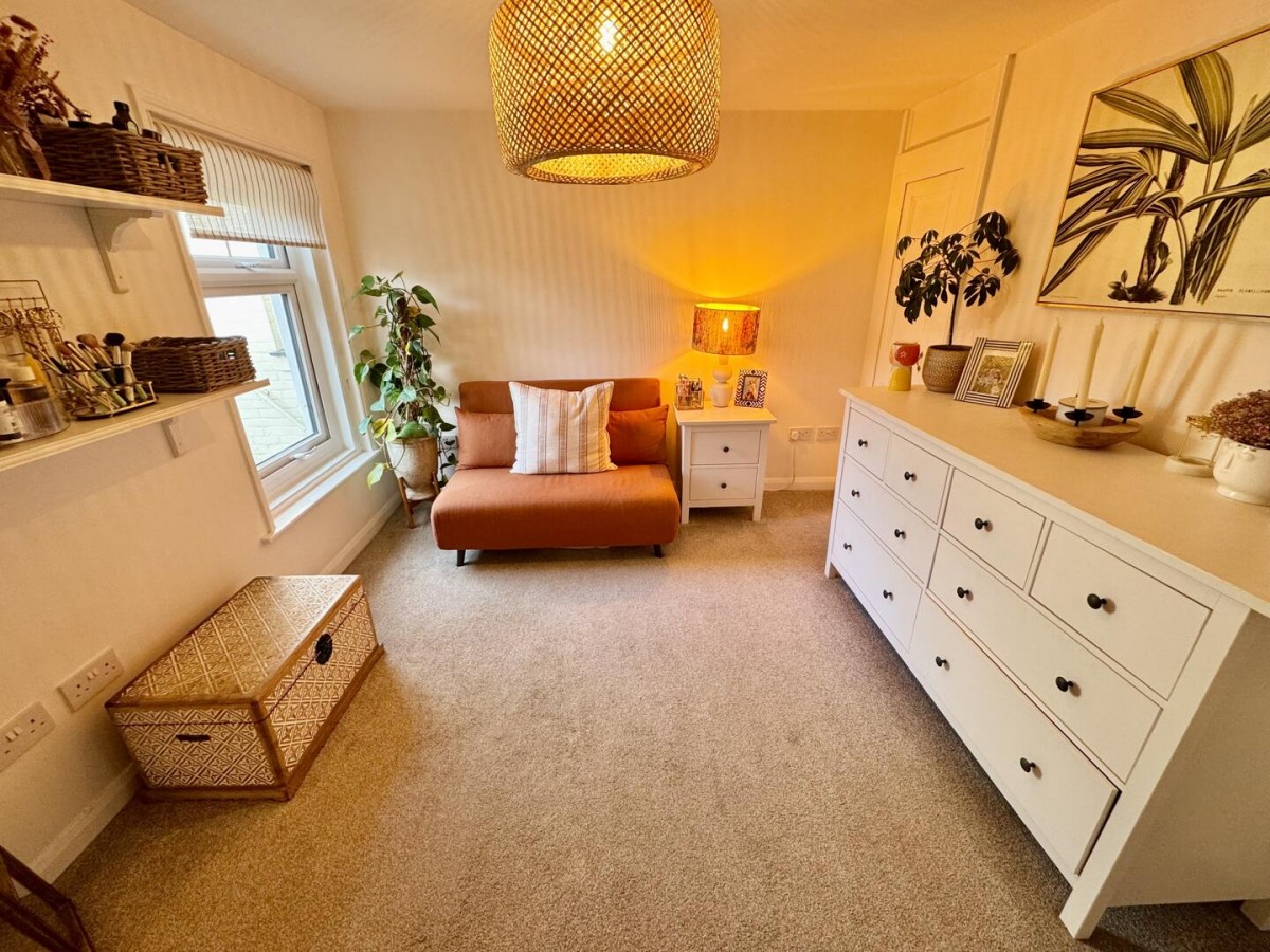 Woolston Road, Netley Abbey, Southampton