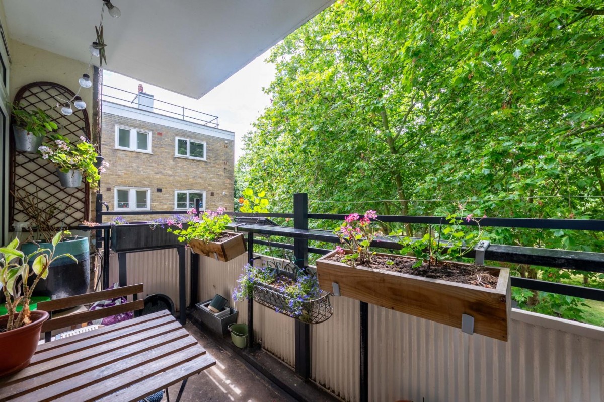 Highbury New Park, London, N5