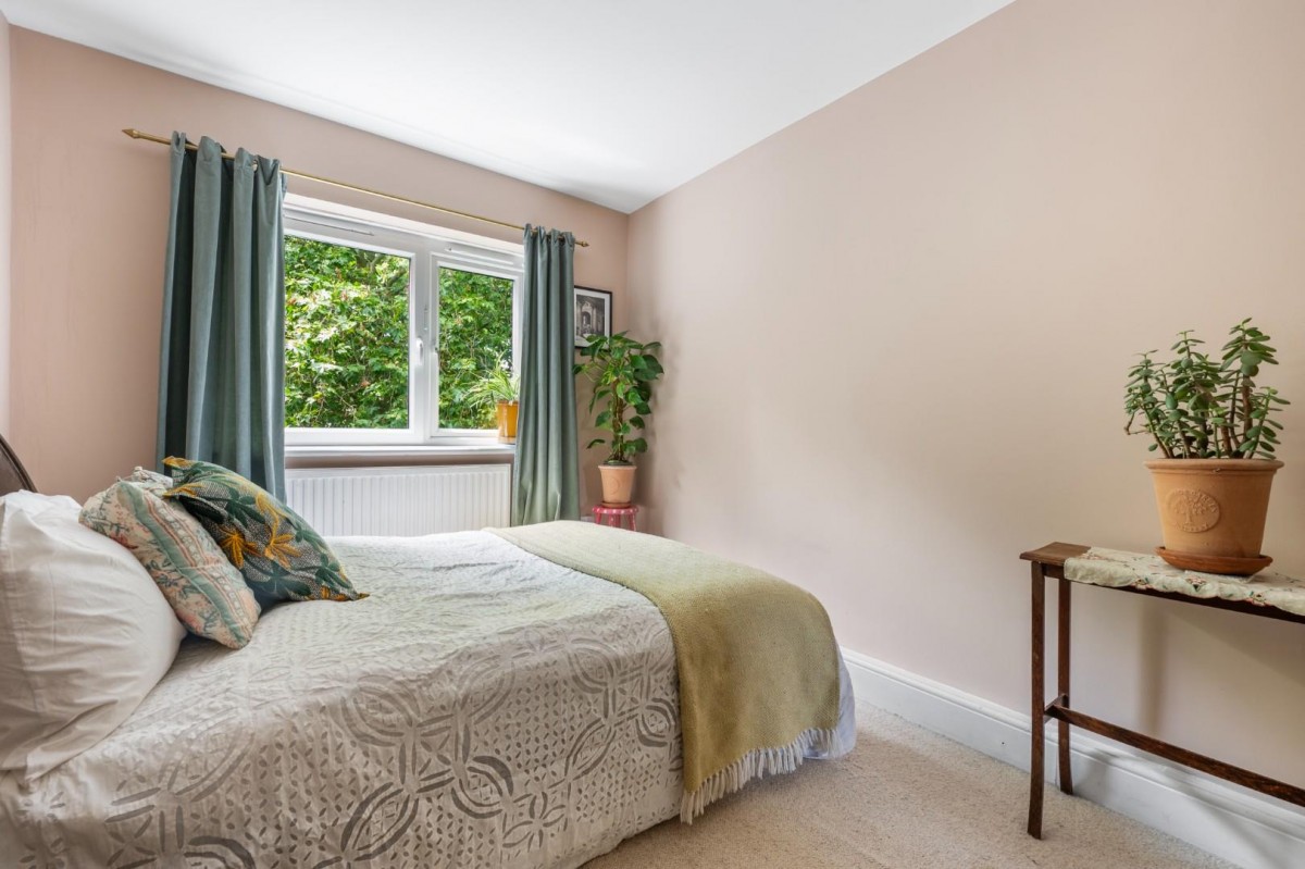 Highbury New Park, London, N5