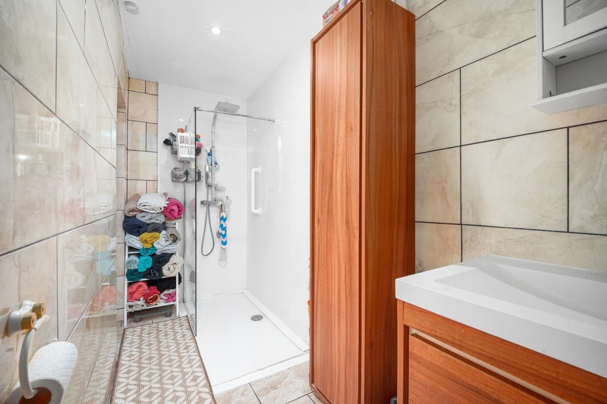 Westwood Road, Ilford, IG3