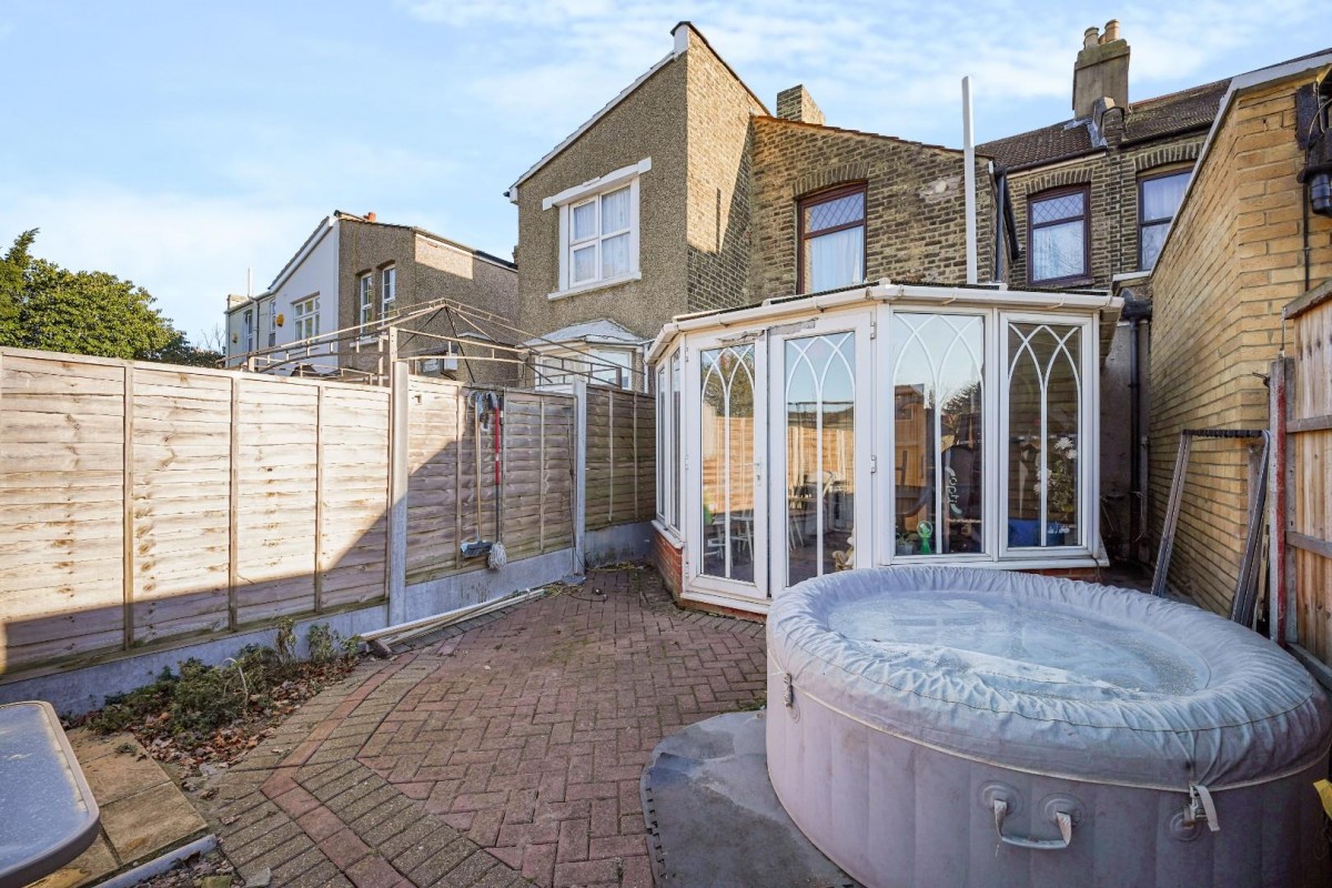 Westwood Road, Ilford, IG3