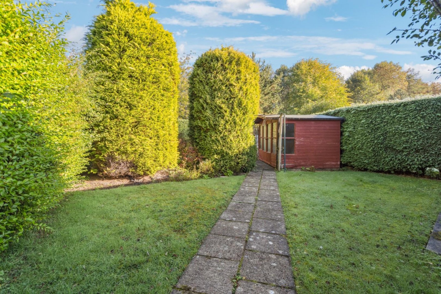 Lycrome Road, Lye Green, Chesham, Buckinghamshire, HP5 3LQ