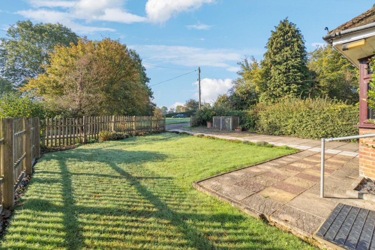 Lycrome Road, Lye Green, Chesham, Buckinghamshire, HP5 3LQ