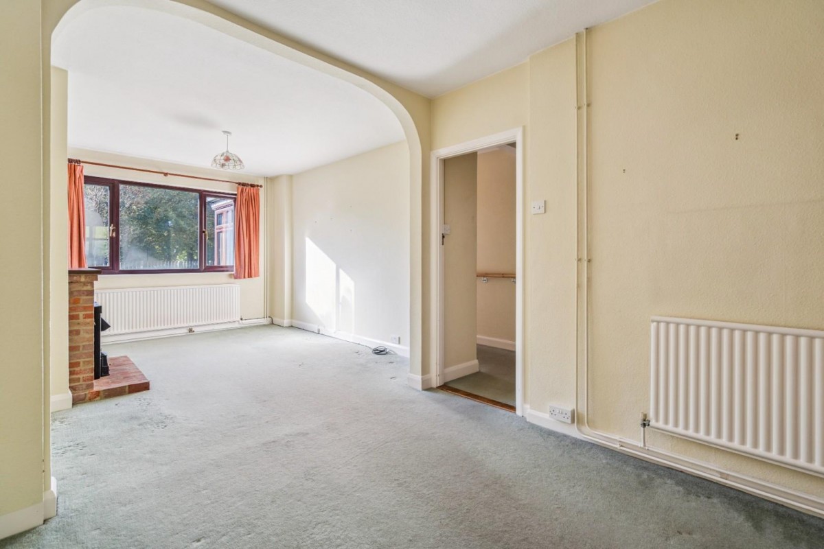 Lycrome Road, Lye Green, Chesham, Buckinghamshire, HP5 3LQ