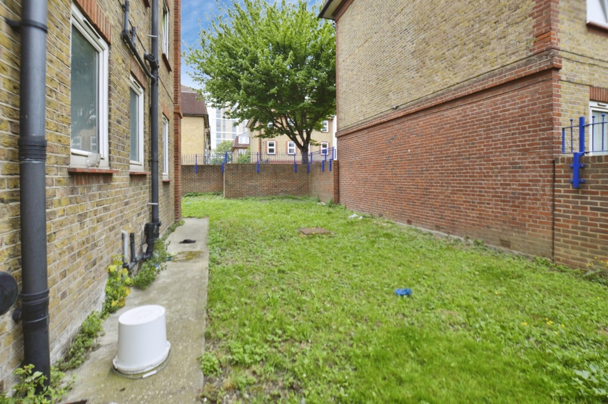 Milner Road, London