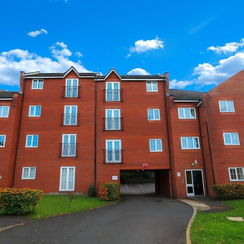 Finsbury Court, Bolton