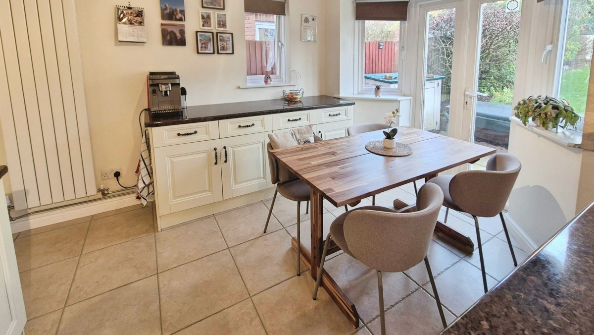 Brisbane Way, Cannock