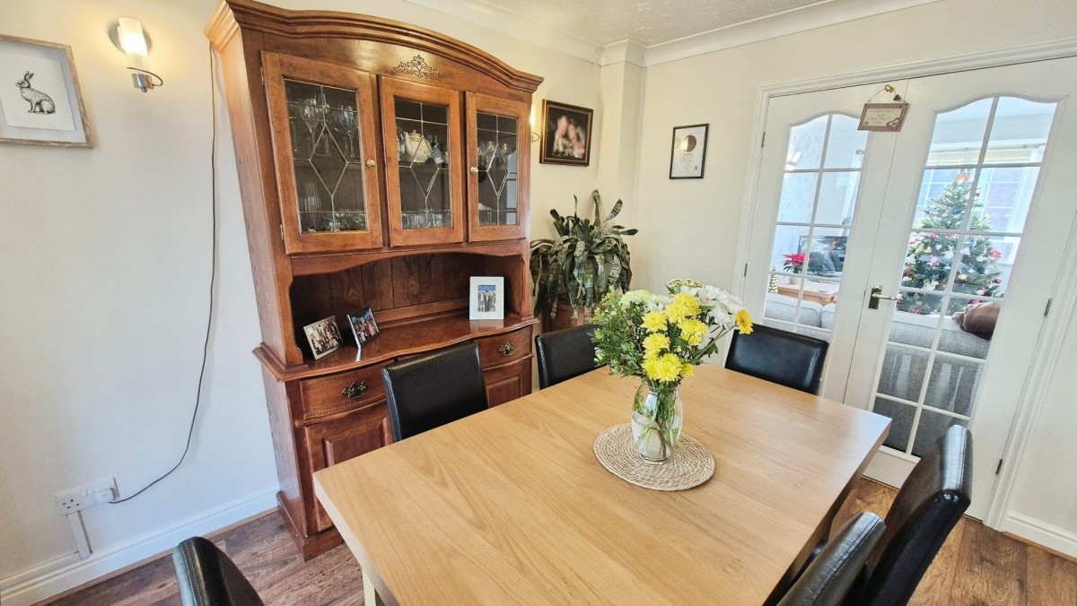 Brisbane Way, Cannock