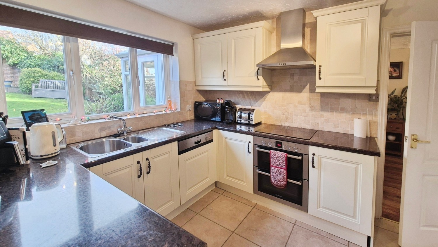 Brisbane Way, Cannock