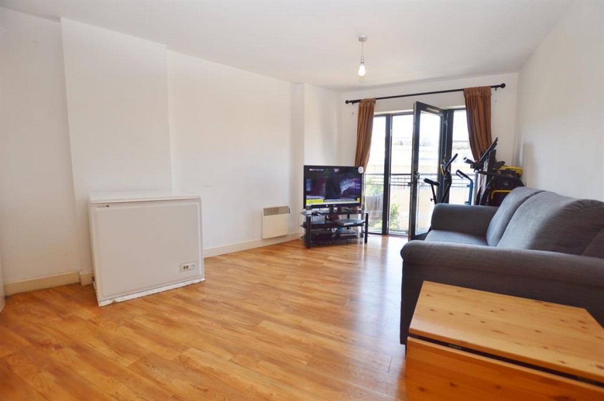 Woodmill Road, Hackney, London, E5 9GB