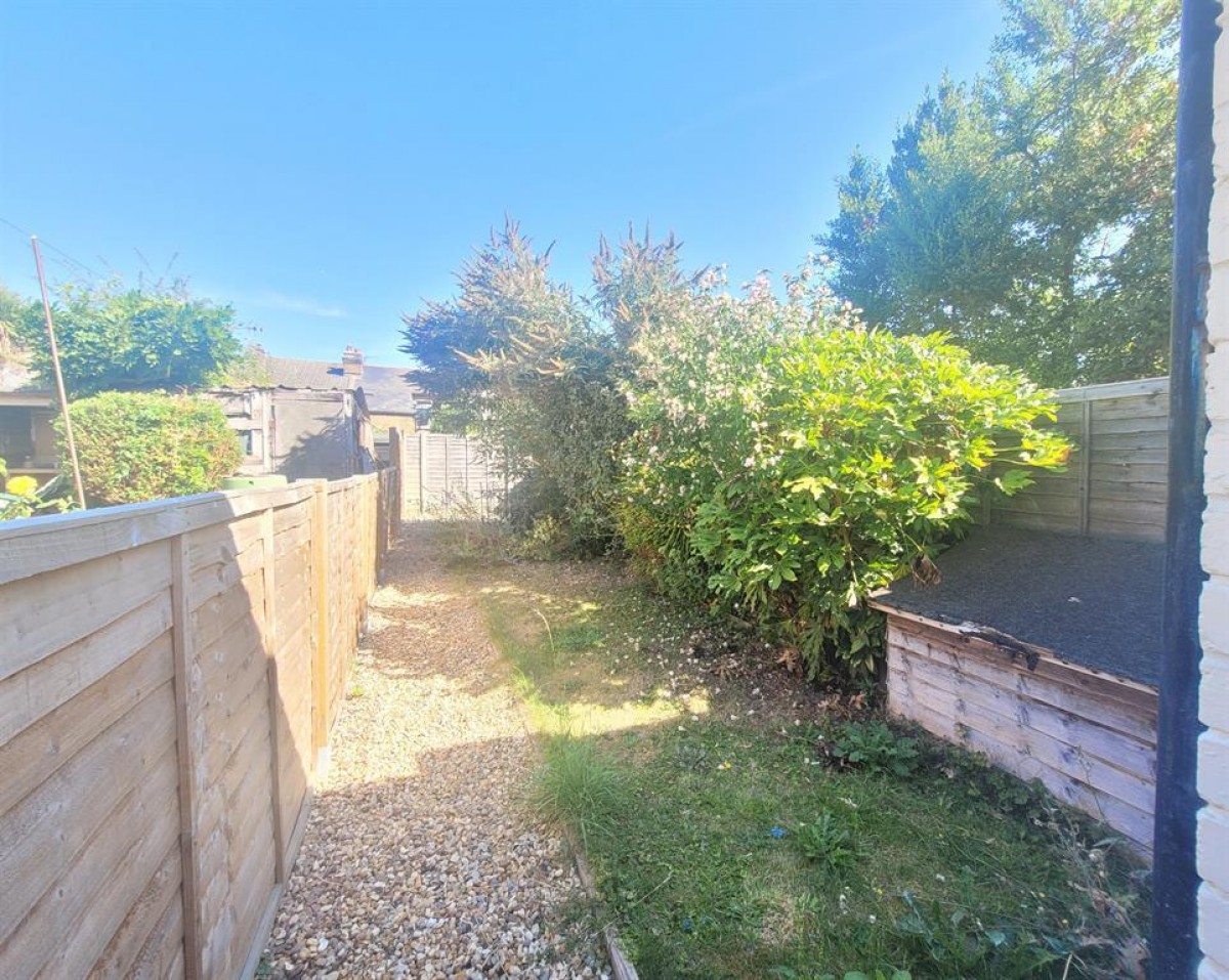 Norfolk Park Cottages, Maidenhead, SL67DR