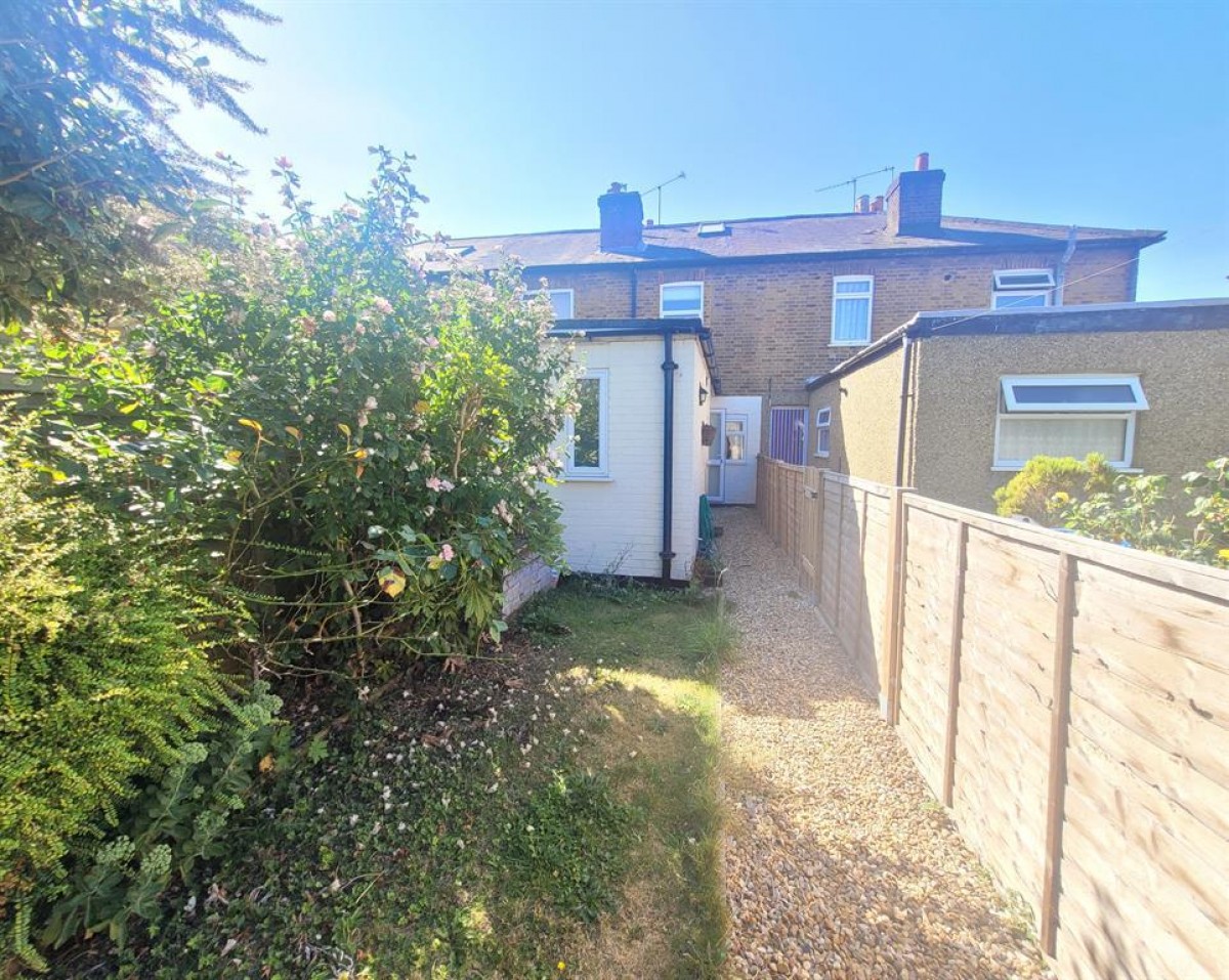 Norfolk Park Cottages, Maidenhead, SL67DR