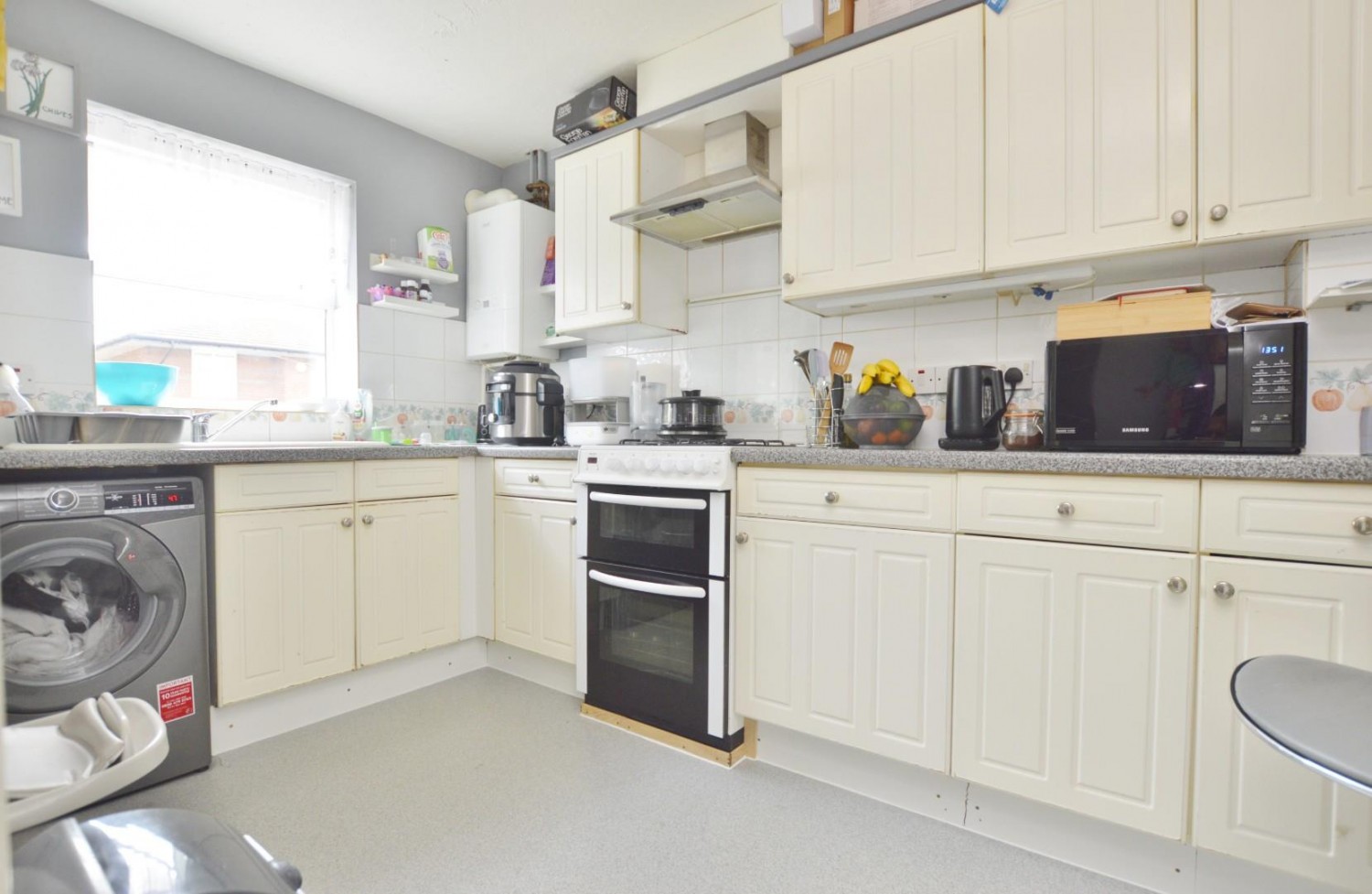 Cow Leaze, Beckton, E6 6WX