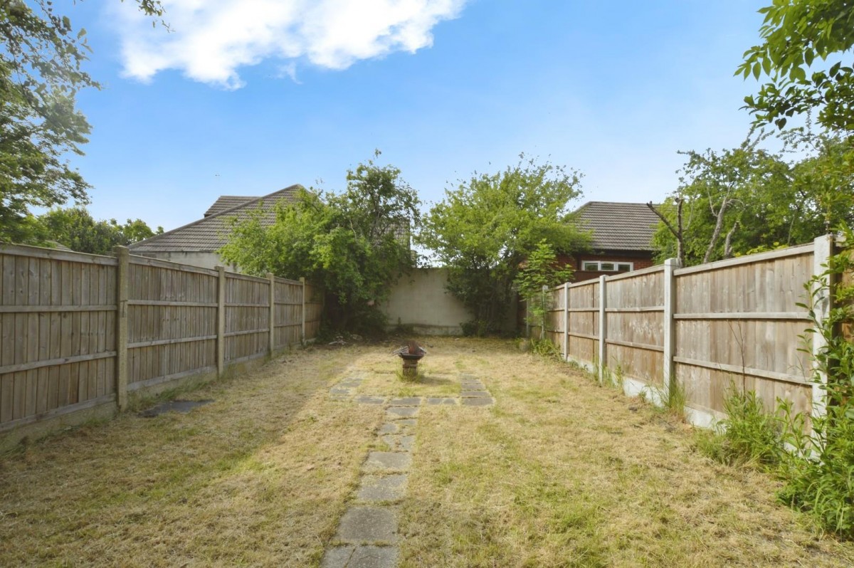 Eastern Avenue, Ilford