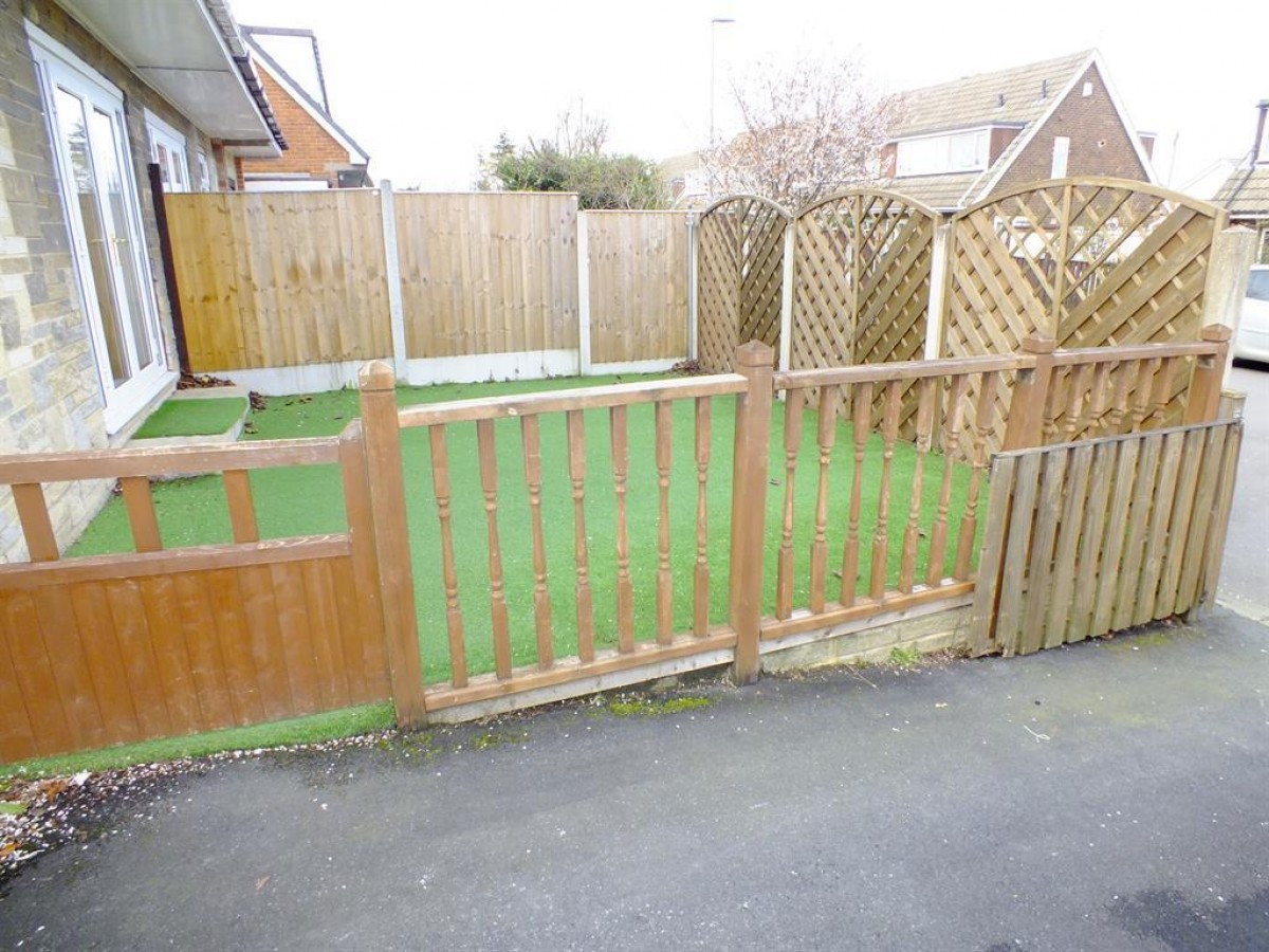 Heathfield Walk, Adel, Leeds, LS16 7QQ