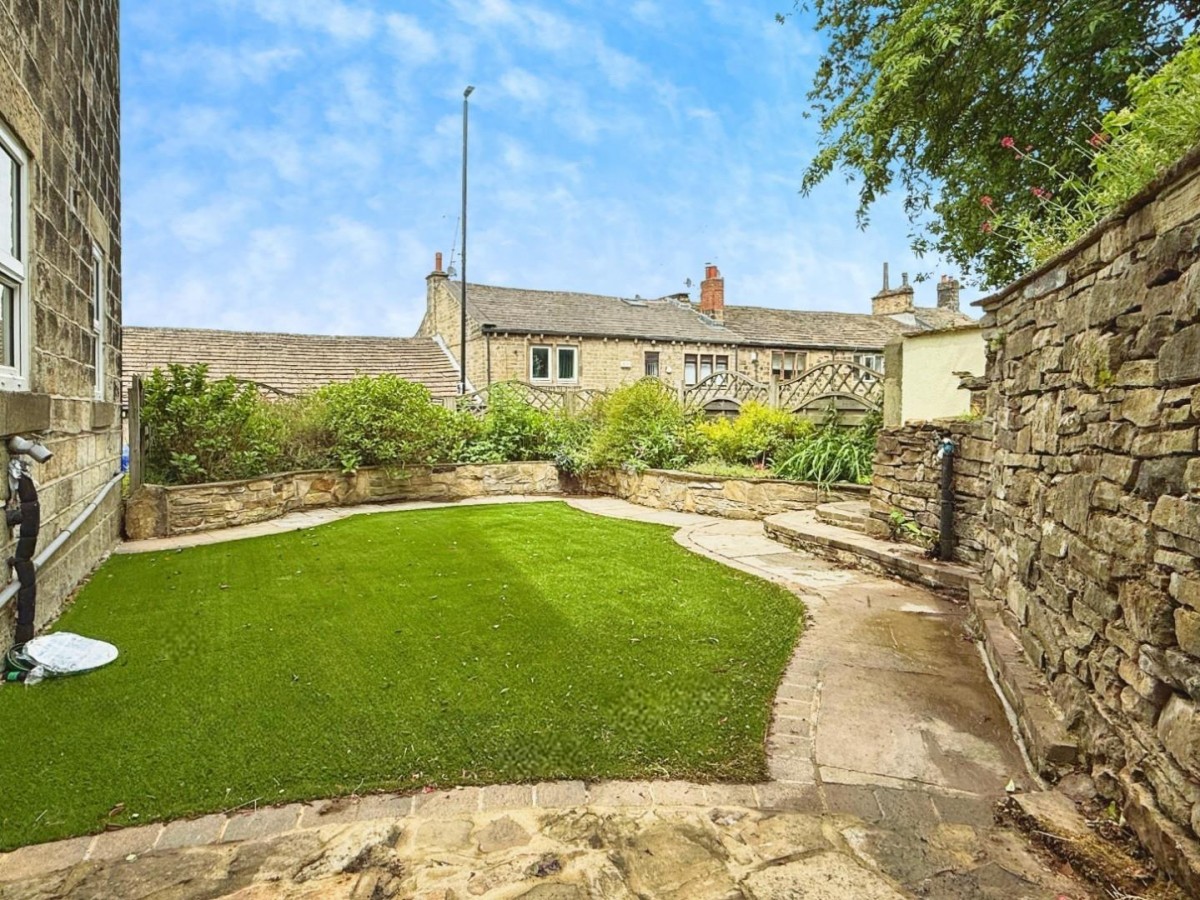 Town Street, Rodley, Leeds