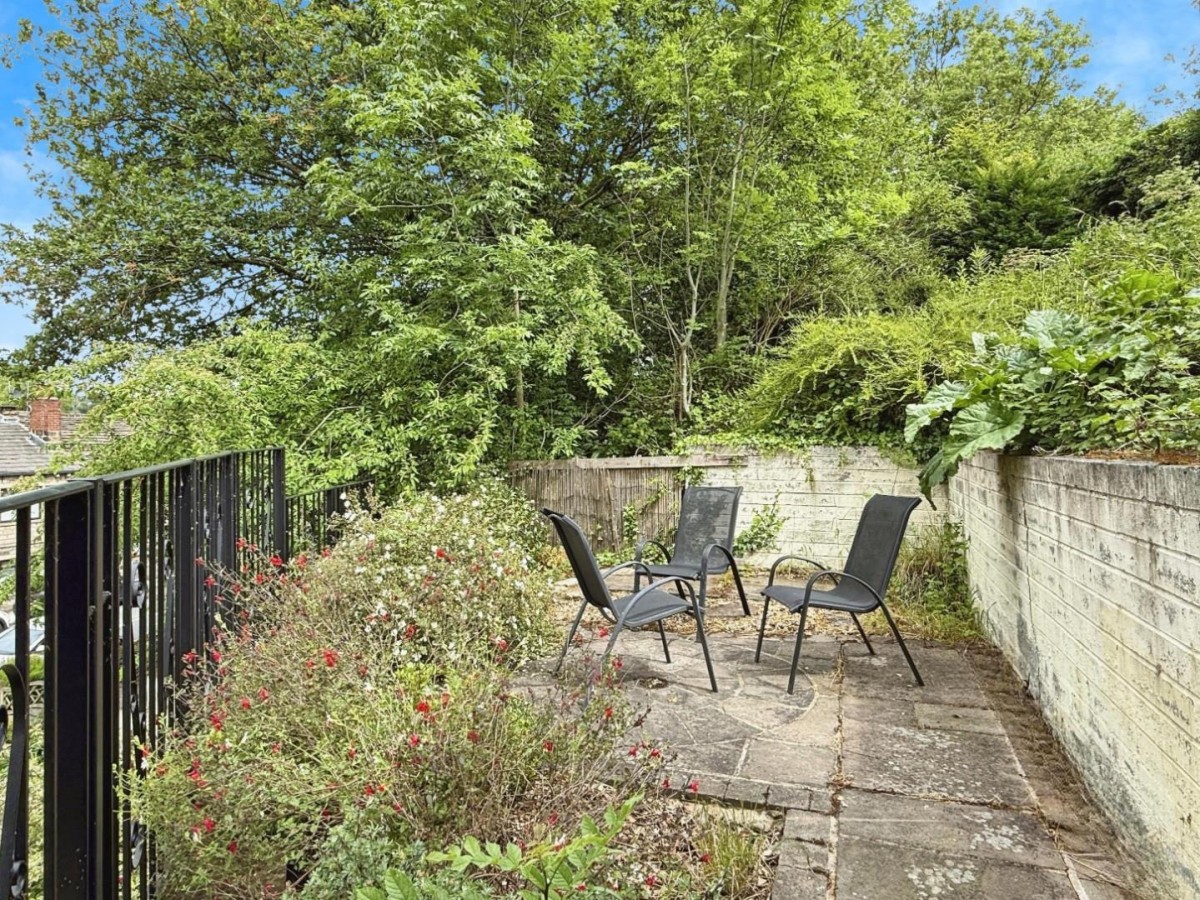 Town Street, Rodley, Leeds