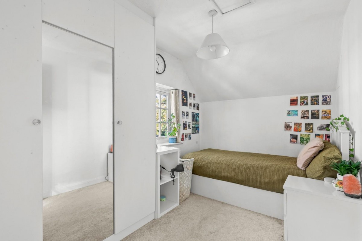 Chestnut Lane, Amersham, Buckinghamshire, HP6 6EP