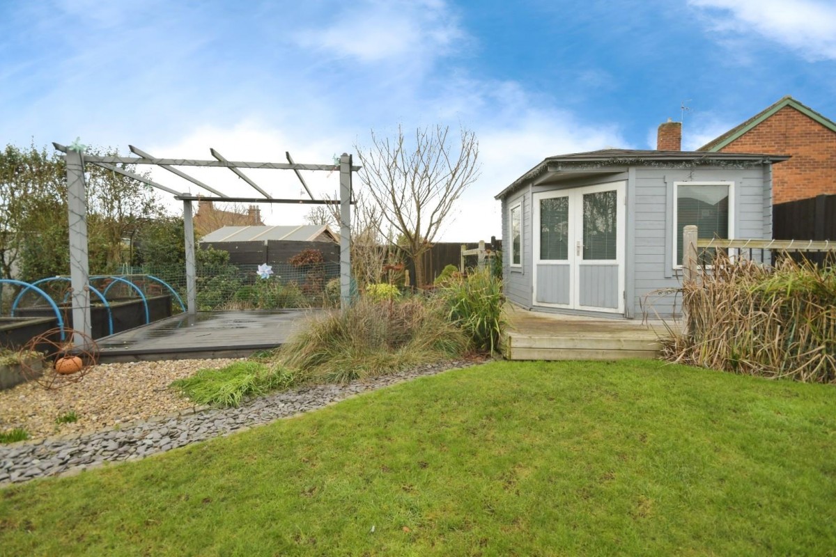 Rayleigh Avenue, Brimington, Chesterfield, S43 1JR