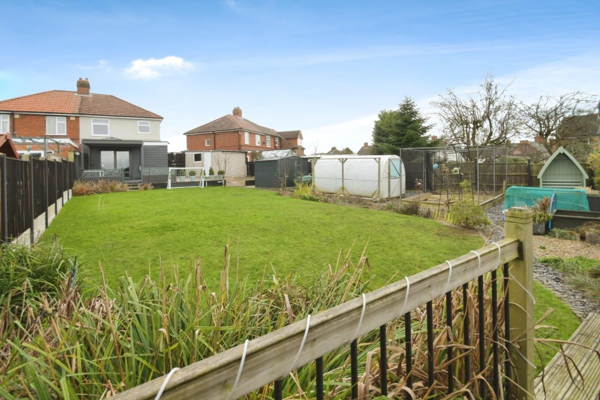 Rayleigh Avenue, Brimington, Chesterfield, S43 1JR