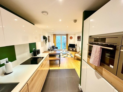 Devizes Street, London, N1