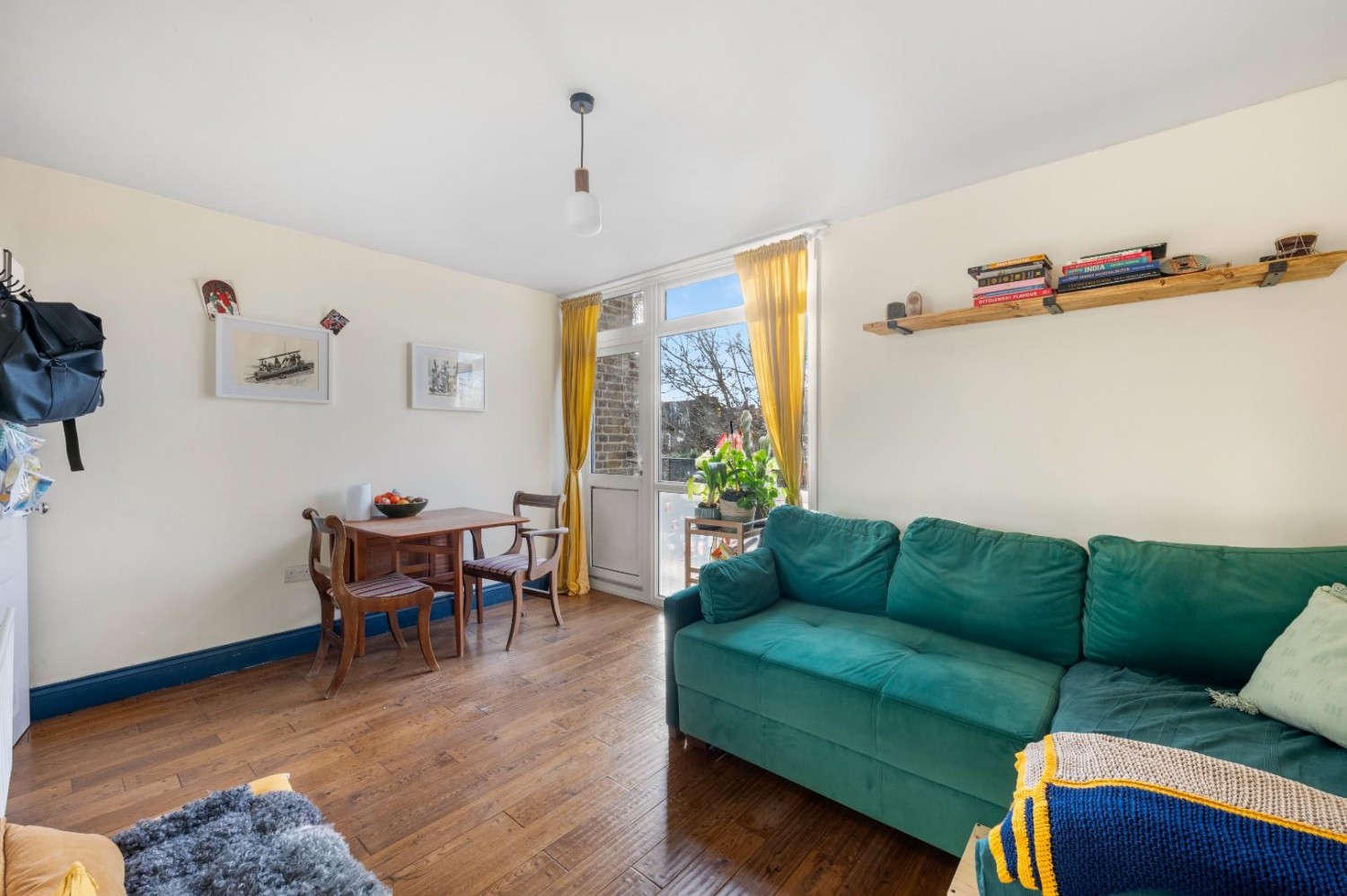 Tottenham Road, London, N1