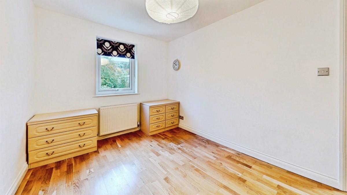 Old Bridge Rise, Ilkley, LS29